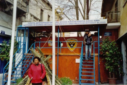 Mirador sobre la Linea Verde en la Calle Ledra (Click para ampliar) (C) Jesper Nielsen