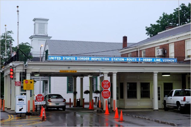 Aduana entre Rock Island y Derby Line (click para ampliar)