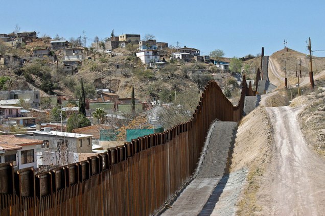 nogales border